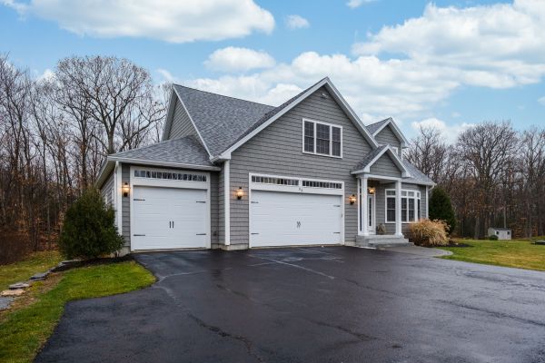 Cost of Driveway Sealing in Winter Haven