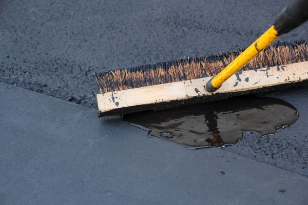 Driveway Asphalt Sealing in Winter Haven