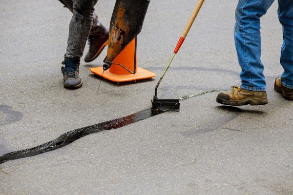 Parking Lot Crack Sealing in Winter Haven